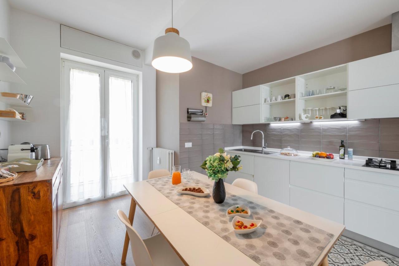 Ferrucci, 10 - Elegante Oasi Urbana A Milano Lejlighed Eksteriør billede