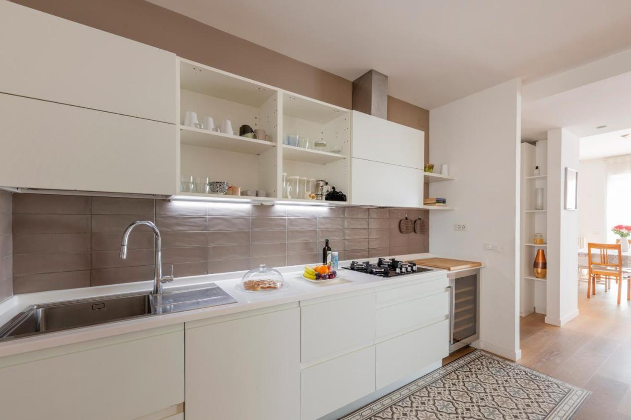 Ferrucci, 10 - Elegante Oasi Urbana A Milano Lejlighed Eksteriør billede