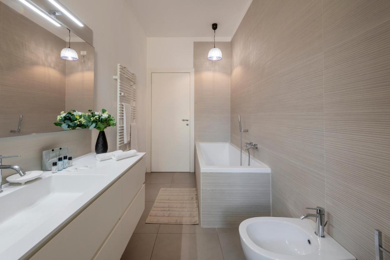 Ferrucci, 10 - Elegante Oasi Urbana A Milano Lejlighed Eksteriør billede