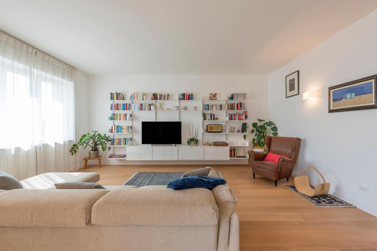 Ferrucci, 10 - Elegante Oasi Urbana A Milano Lejlighed Eksteriør billede